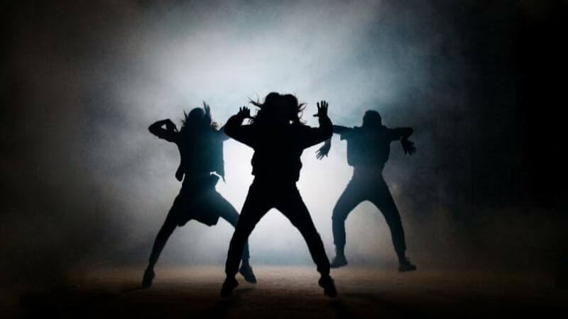 人気アーティストのバックダンサーを目指すヒップホップダンス