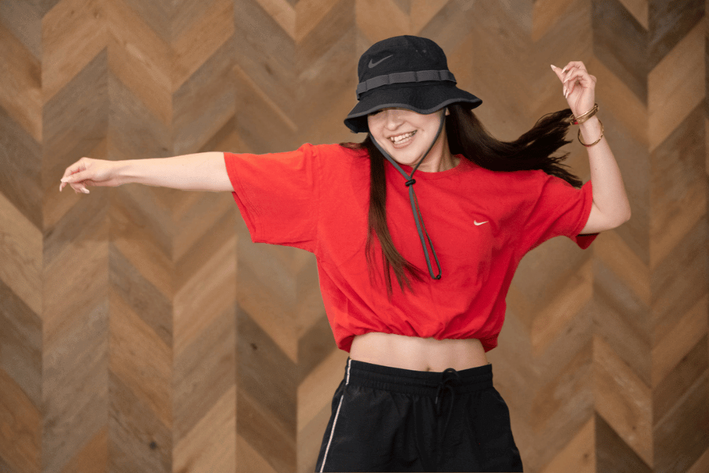 運動不足解消に効果的なダンス＆ボーカルレッスン